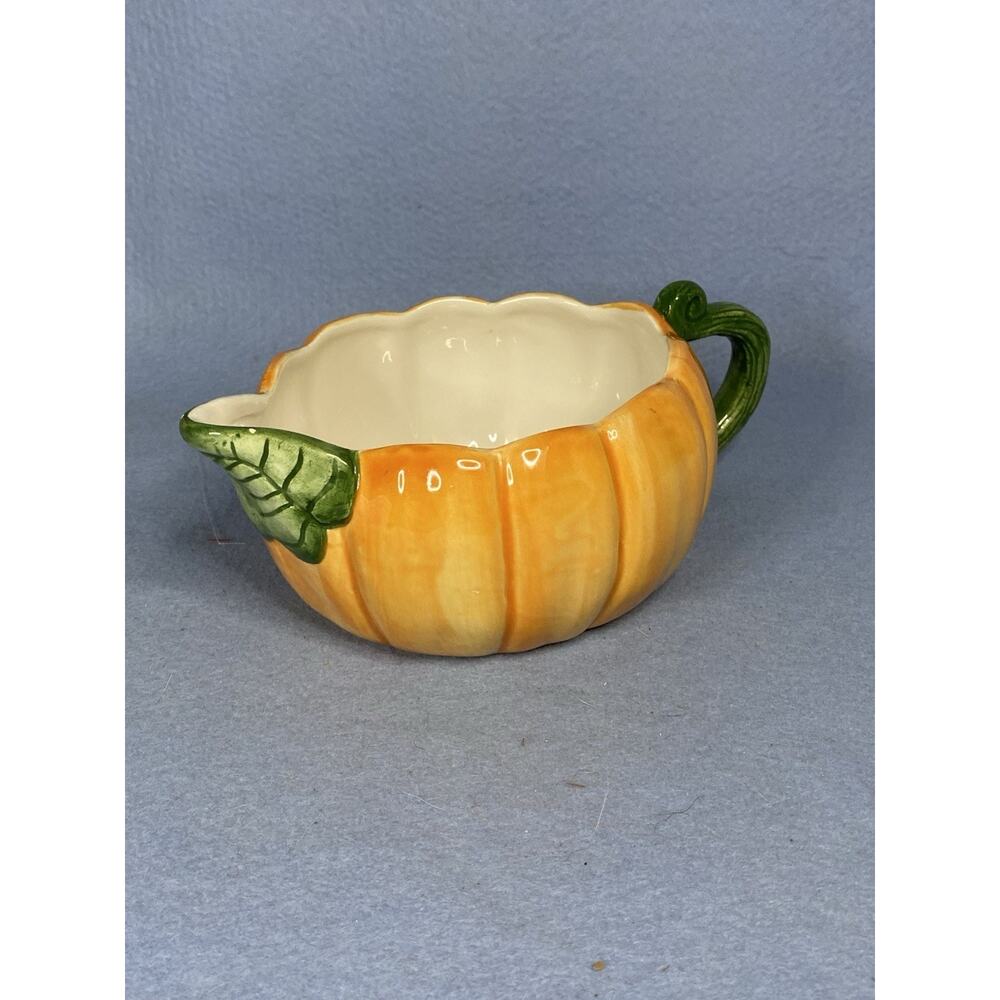 VTG Papal Ceramic Pumpkin Gravy/Cream Fall Harvest Decor Leaf Handle & Spout 90s